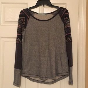 SMALL TRIBAL MAURICES TOP